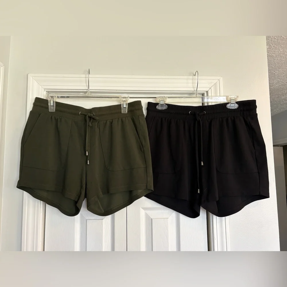 BUNDLE OF 2 - Torrid Drawstring Stretchy Shorts, Size 00X M/L 10 Black and Olive - Picture 1 of 10